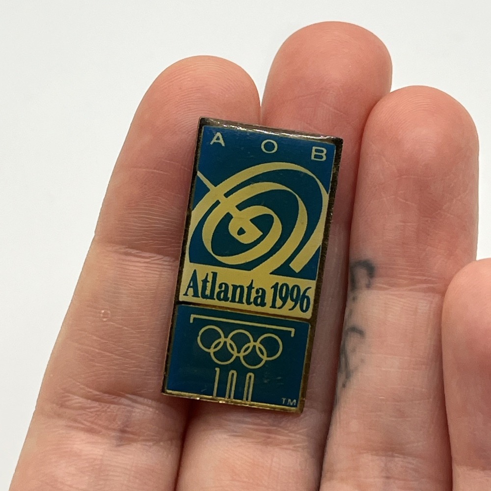 Vintage 1996 Atlanta Summer Olympics Broadcasting Company AOB Lapel Hat Pin